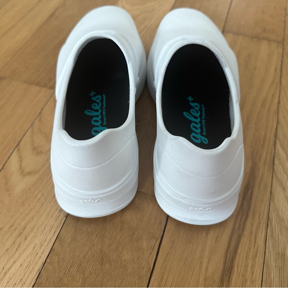 Gales all white nursing shoes.